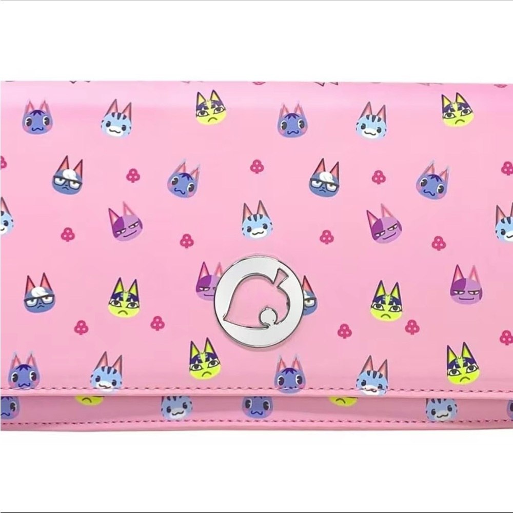 NWT Animal Crossing Pink Cats Meow Nintendo Switch Carrying Case Crossbody Bag - Picture 3 of 8